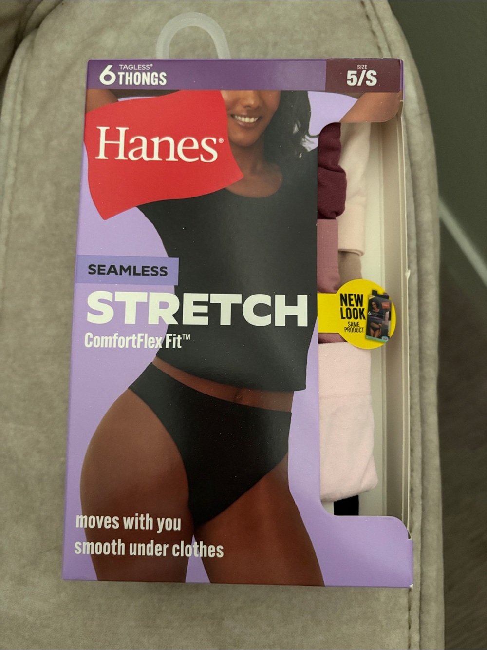 Hanes Women's Seamless Stretch Thongs, Small, BNWT- Black, Burgundy & Light Pink